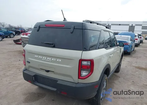 2024 Ford Bronco Sport Badlands z USA, uszkodzony, nr VIN 3FMCR9D9XRRE20437